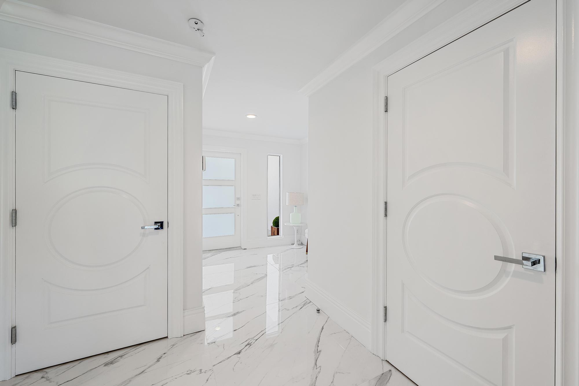 PARLIAMENT GOLF VILLAS CONDO - Residential