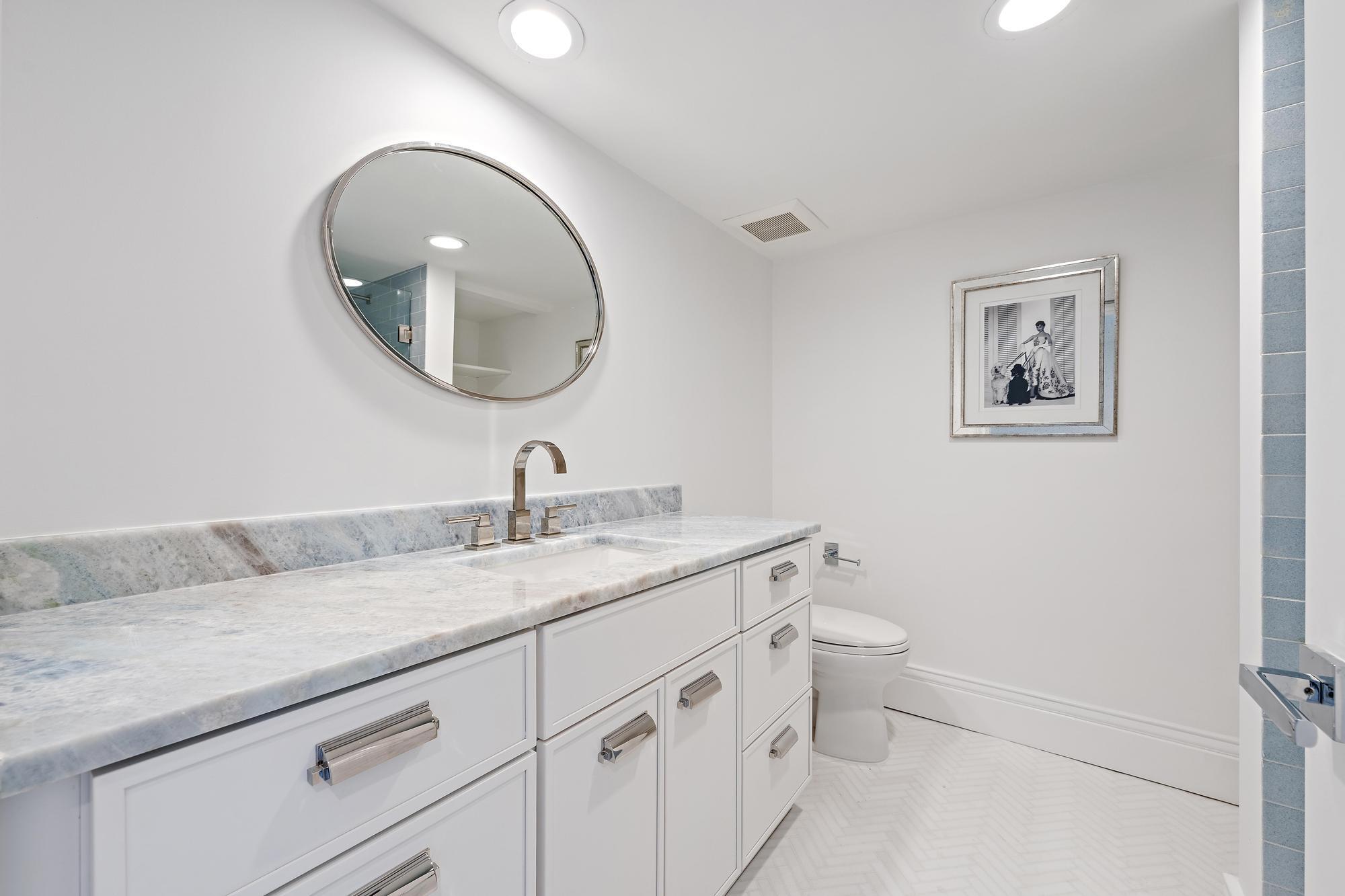 PARLIAMENT GOLF VILLAS CONDO - Residential