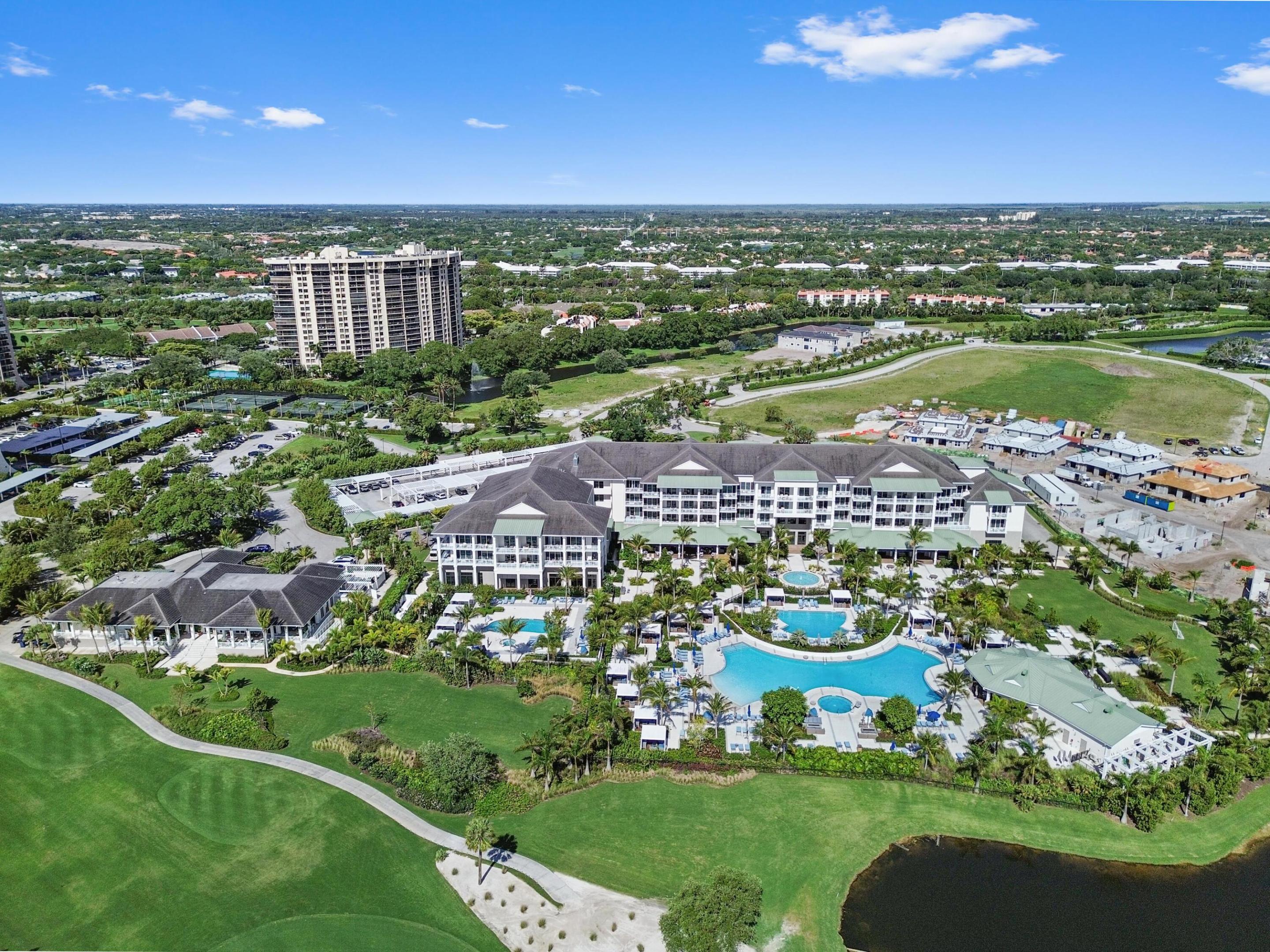 PARLIAMENT GOLF VILLAS CONDO - Residential