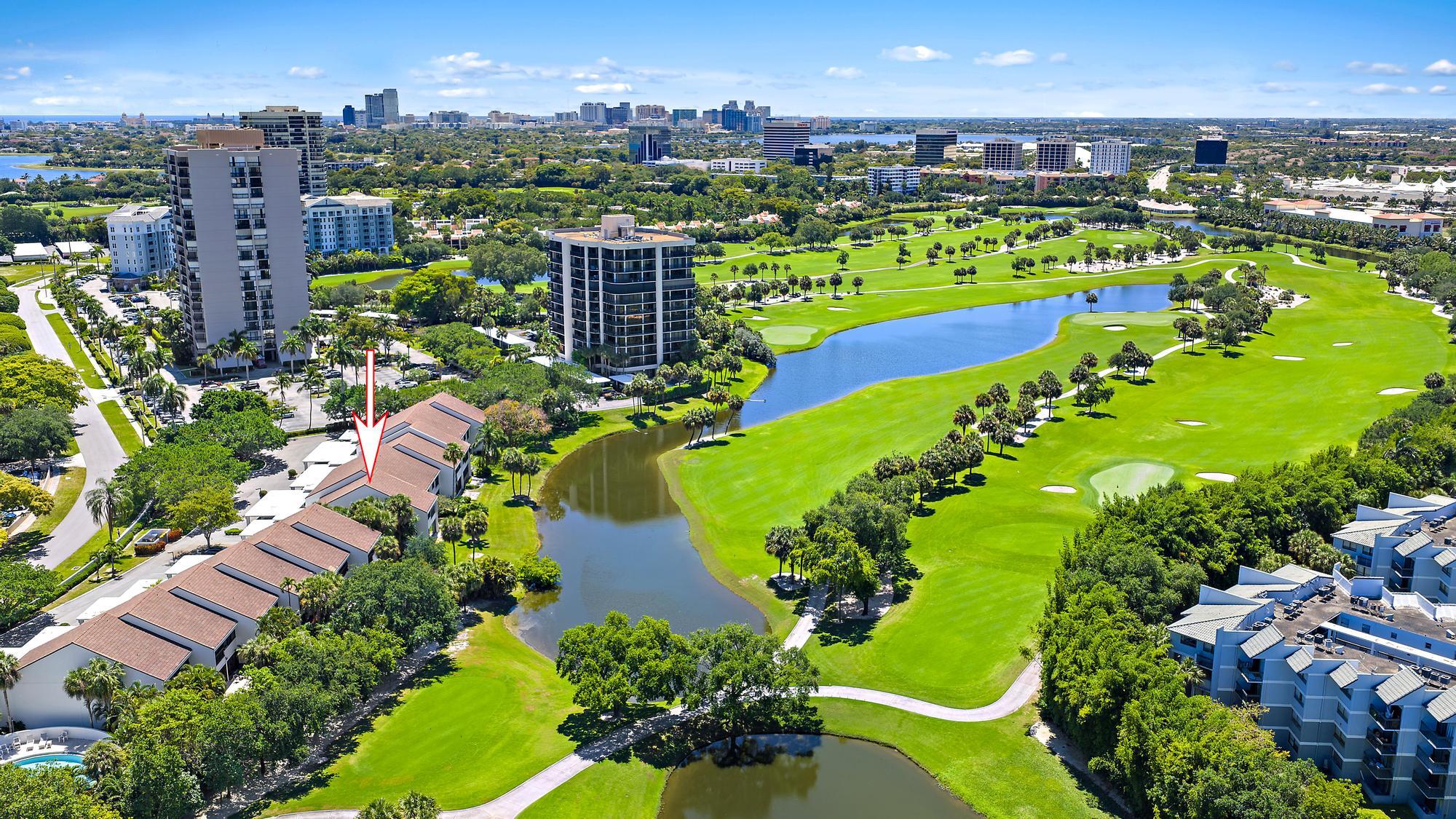 PARLIAMENT GOLF VILLAS CONDO - Residential