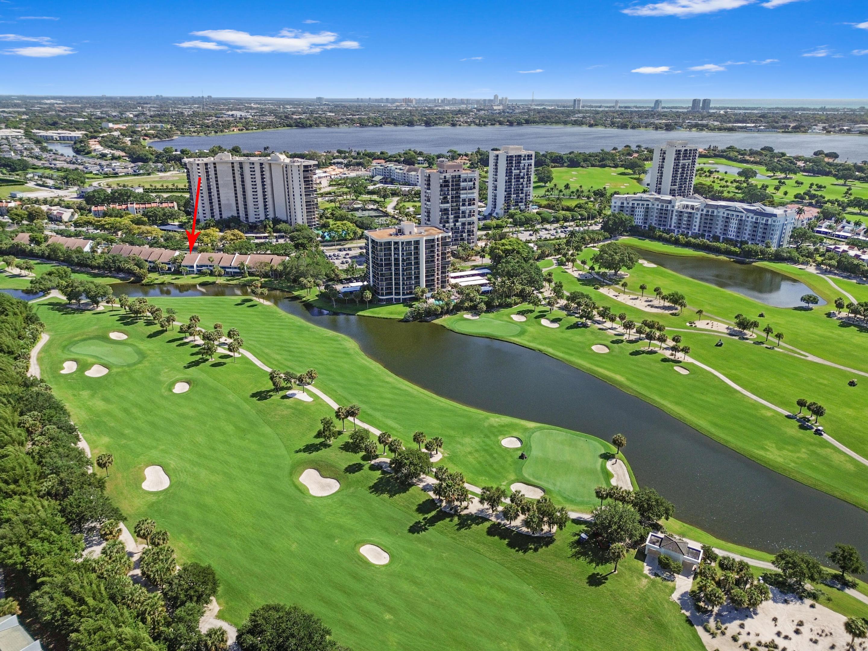 PARLIAMENT GOLF VILLAS CONDO - Residential