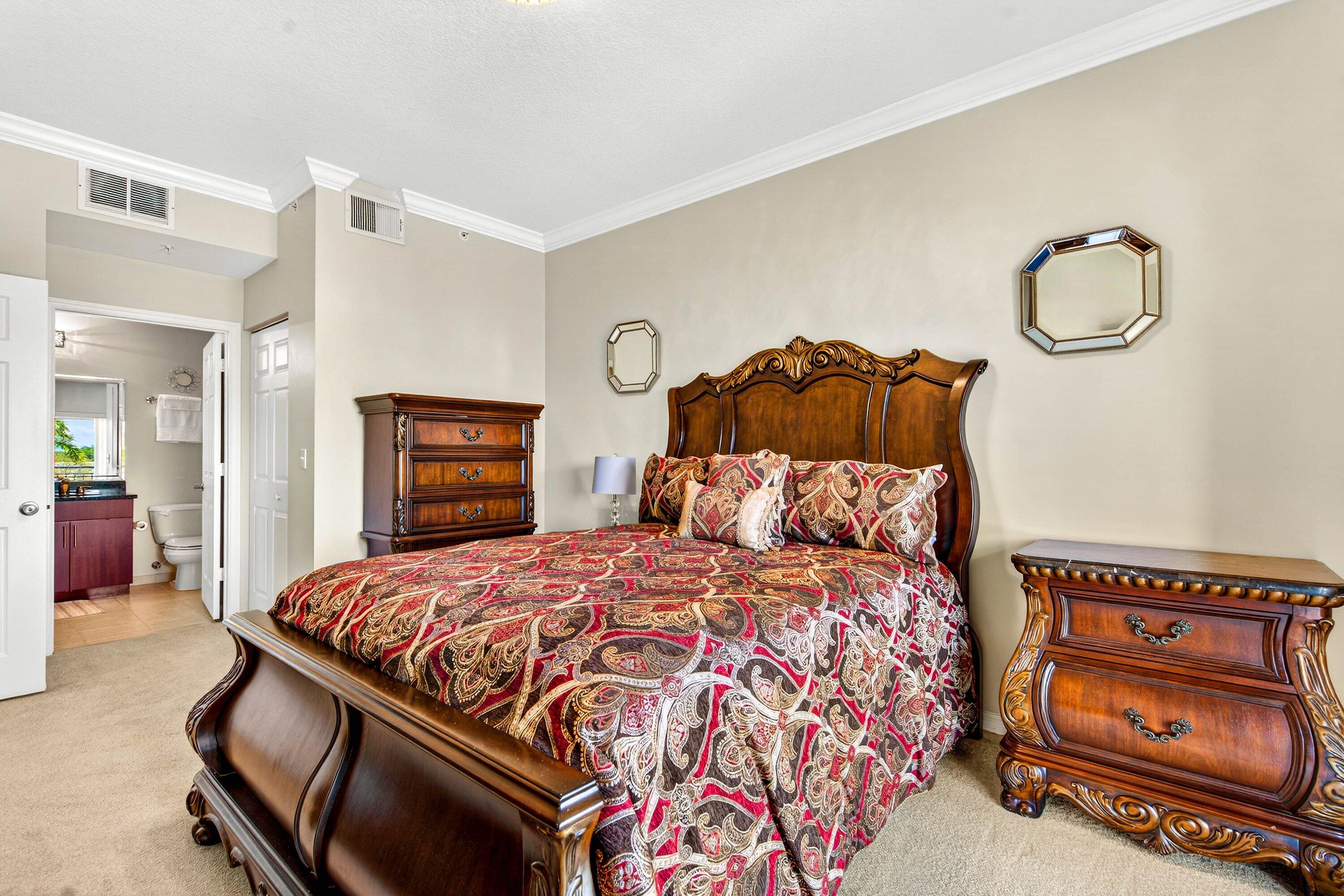 RESIDENCES AT MIDTOWN CONDO - Residential