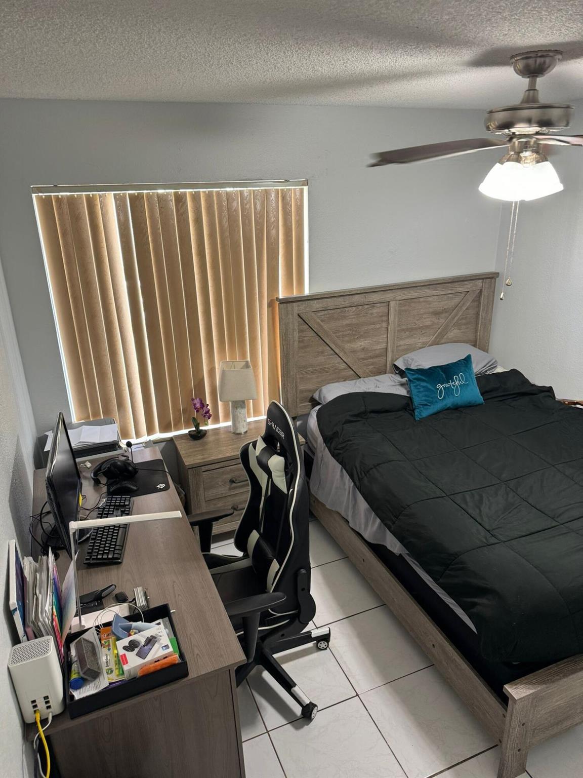 FOREST CONDO - Residential