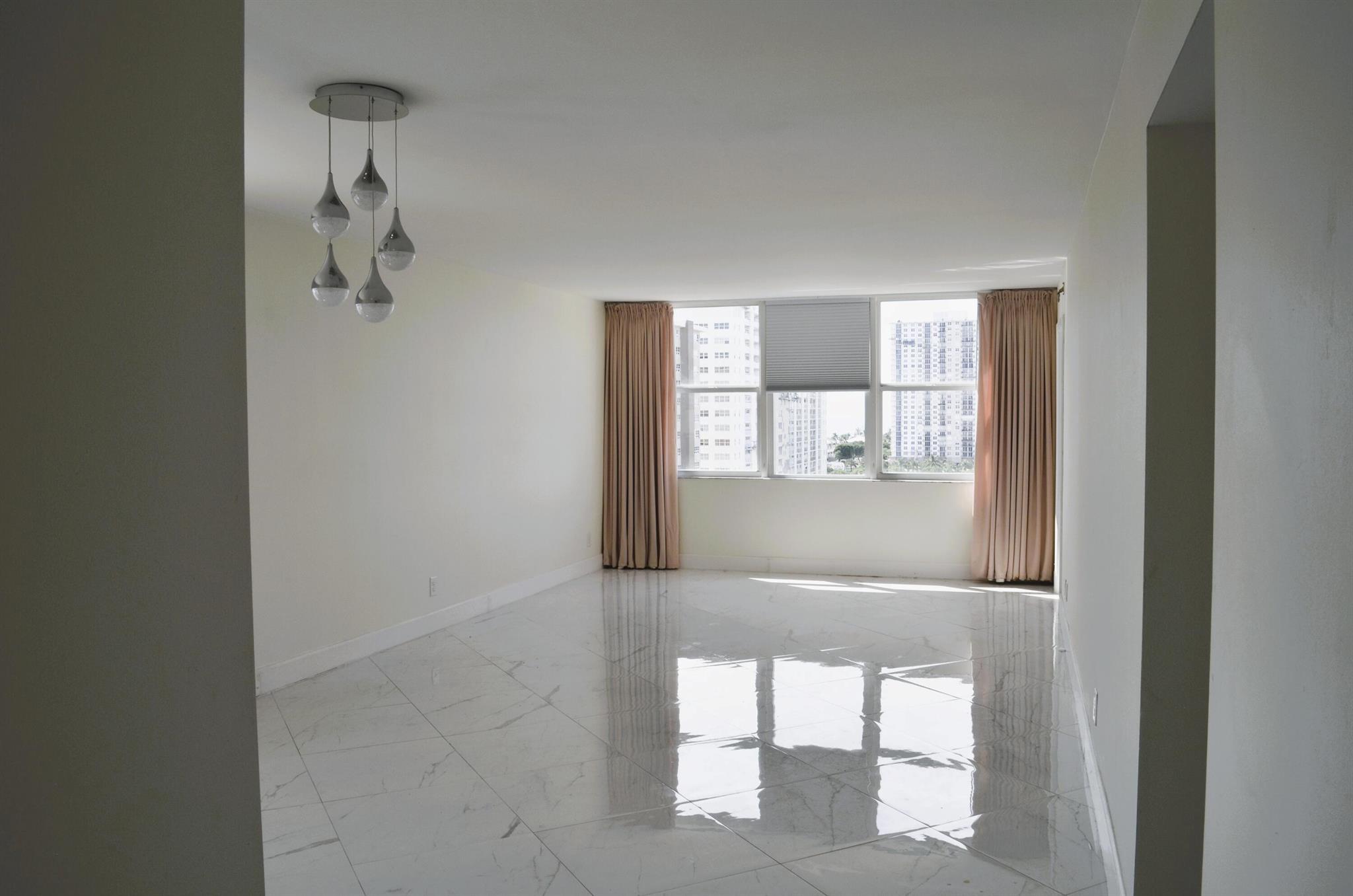 201 N Ocean Boulevard 1204