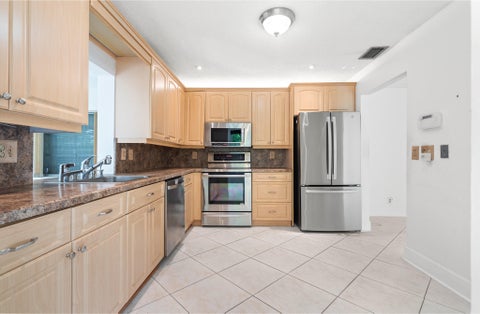 Tiny photo for 6085 Stanley Lane, Delray Beach, FL 33484 (MLS # B26069739)