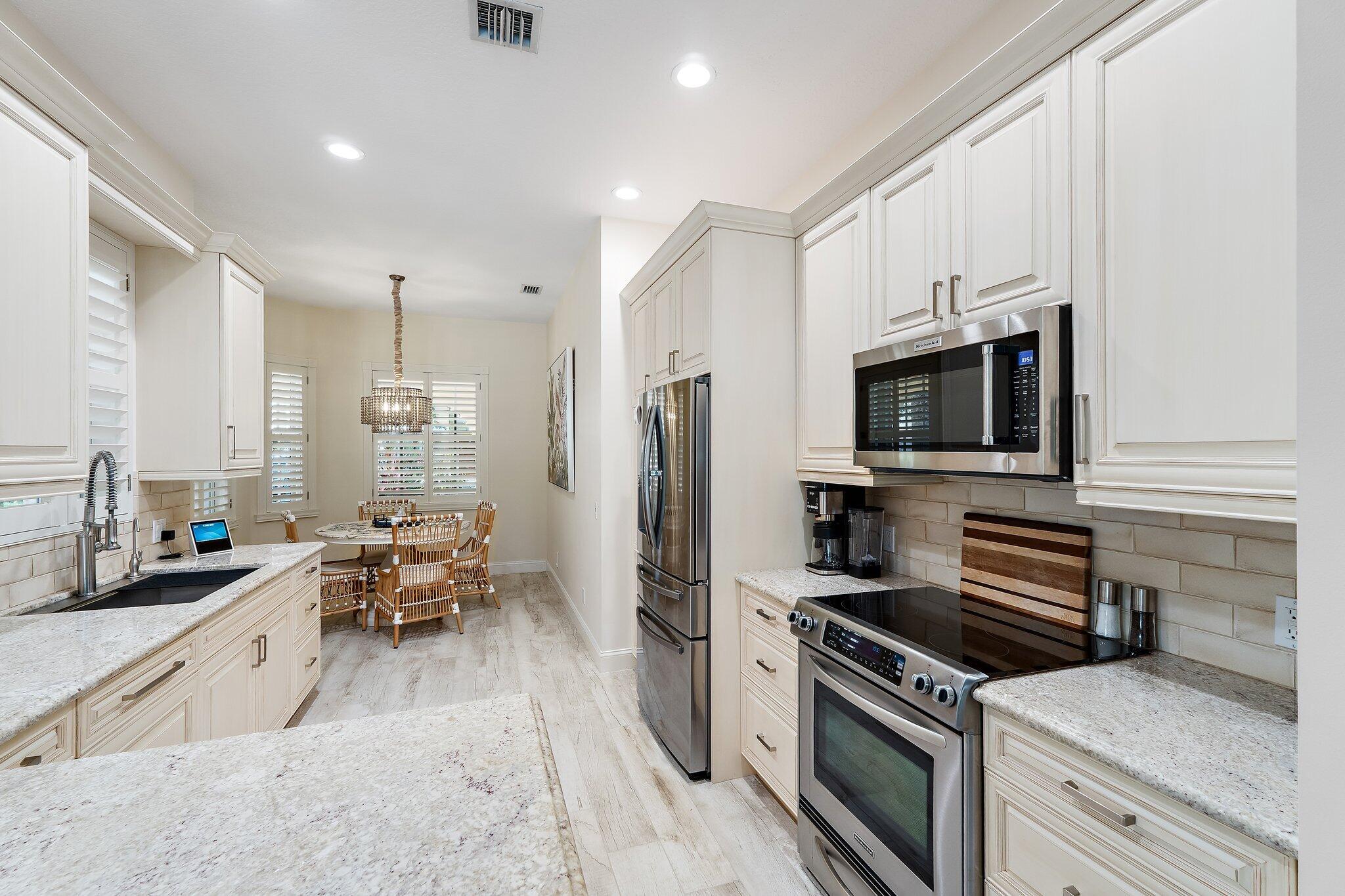 153 SAVONA Drive