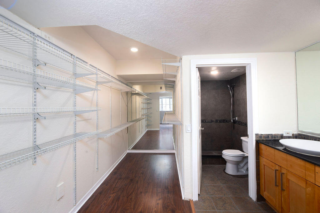 AVENTINE AT MIRAMAR CONDO - Residential Lease