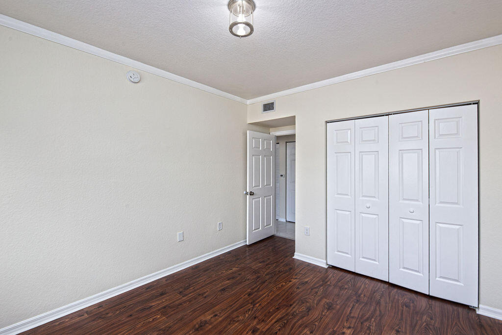 AVENTINE AT MIRAMAR CONDO - Residential Lease