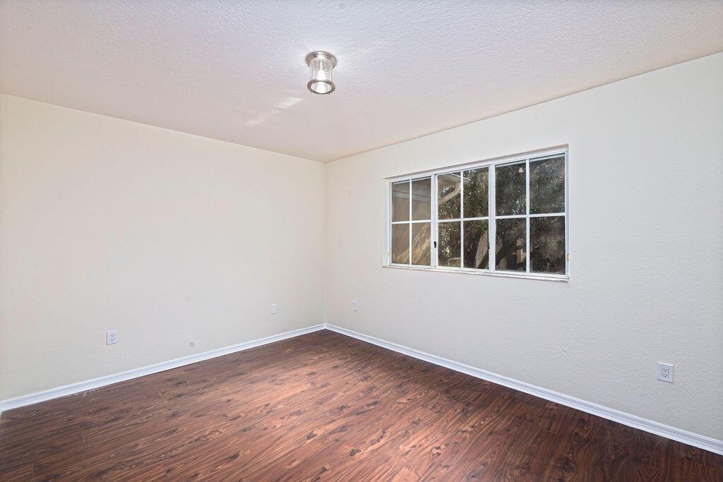 AVENTINE AT MIRAMAR CONDO - Residential Lease