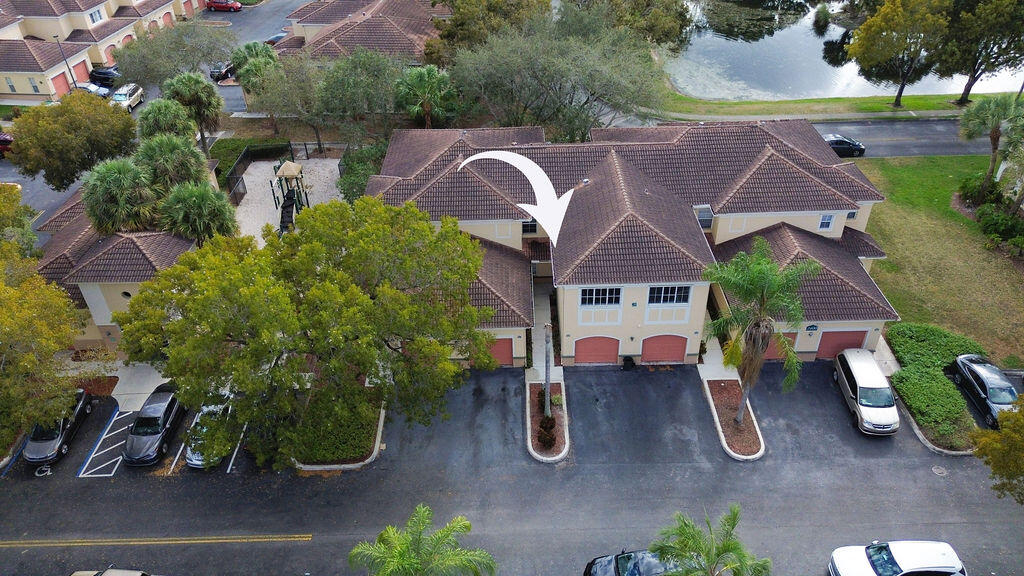 AVENTINE AT MIRAMAR CONDO - Residential Lease