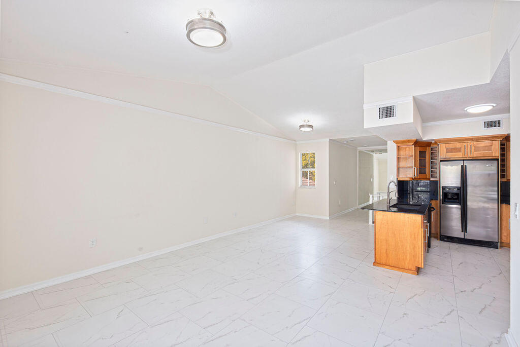 AVENTINE AT MIRAMAR CONDO - Residential Lease