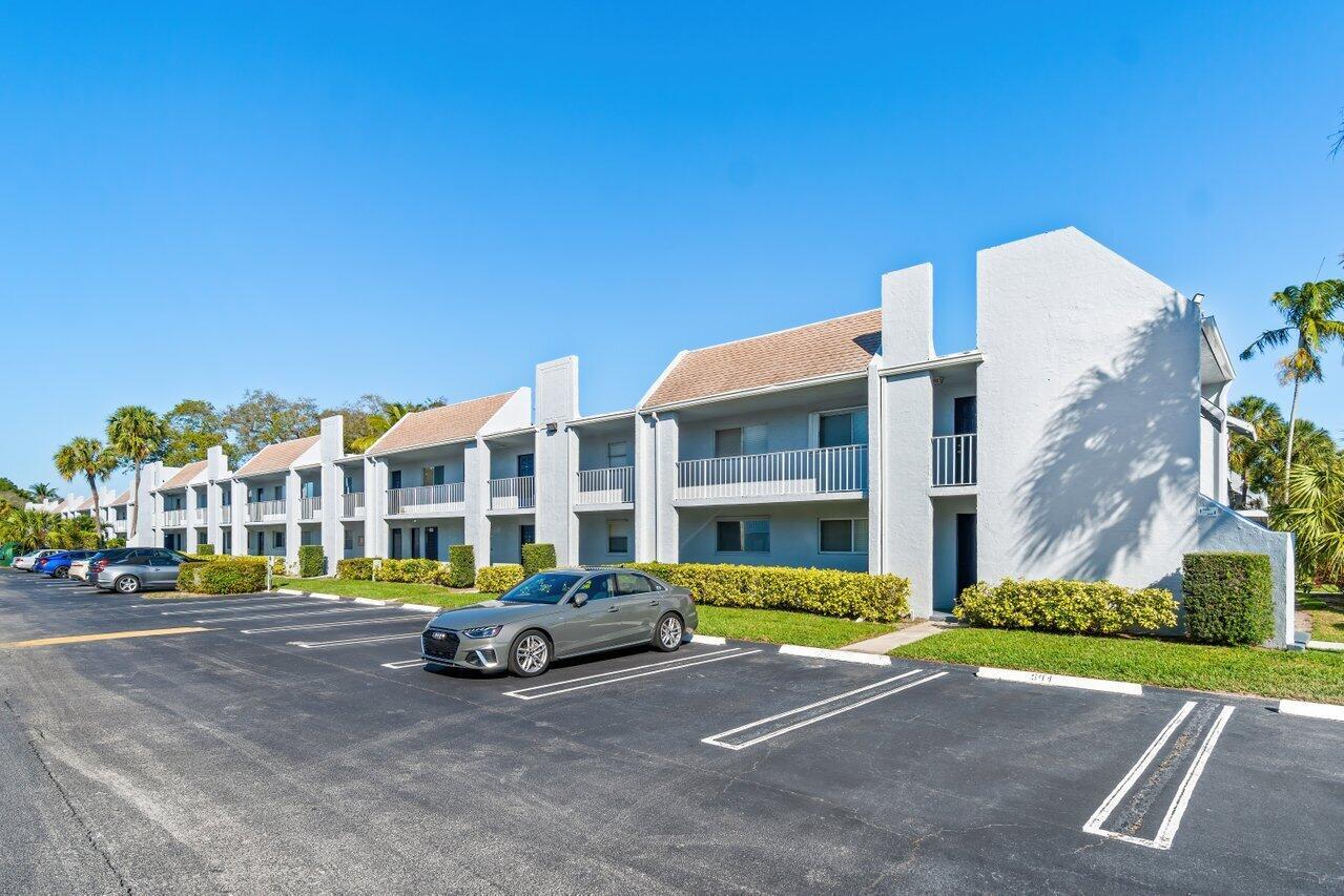 Sabal Pine South Condomin - Residential Lease