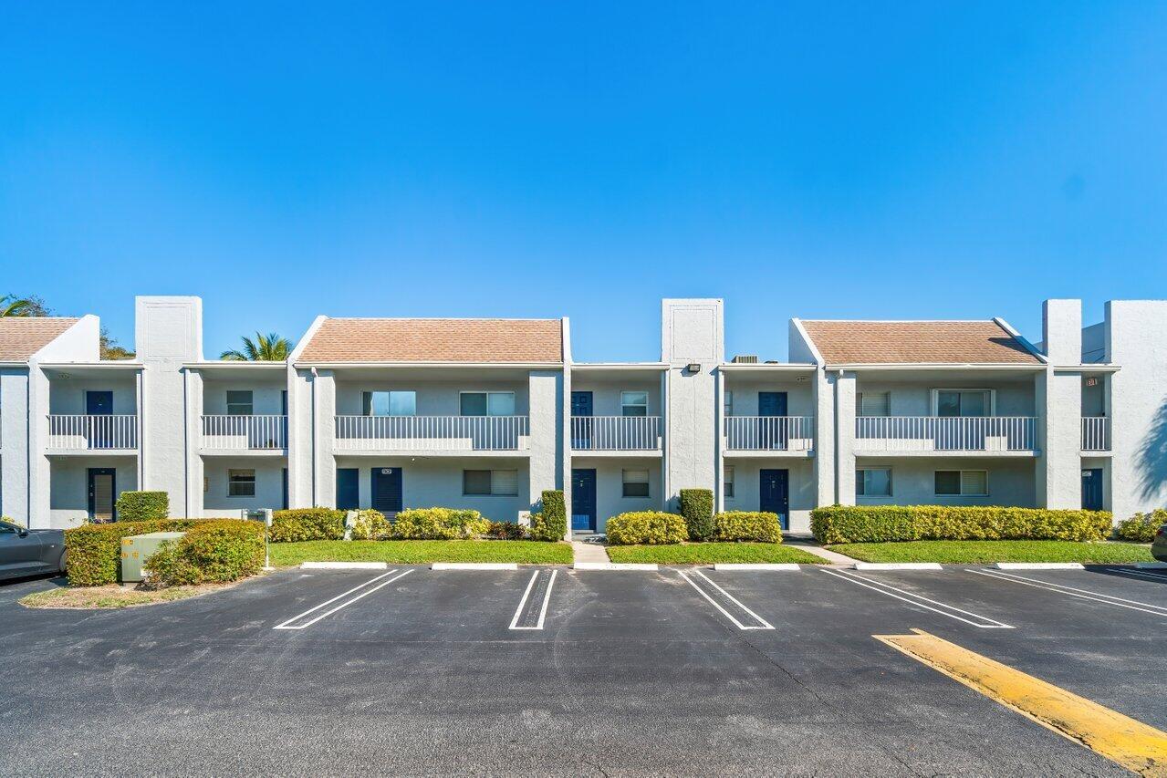 Sabal Pine South Condomin - Residential Lease