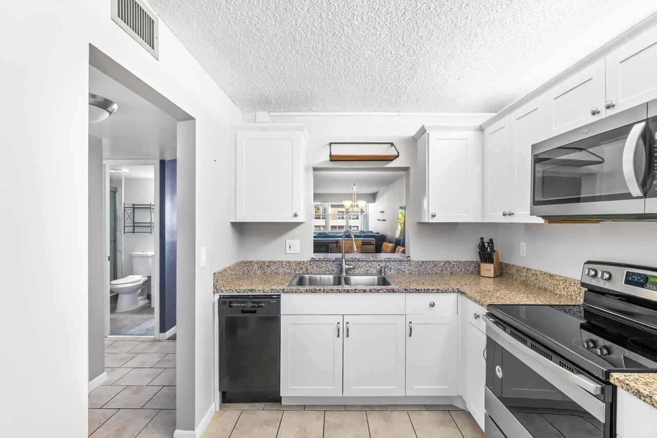 Sabal Pine South Condomin - Residential Lease