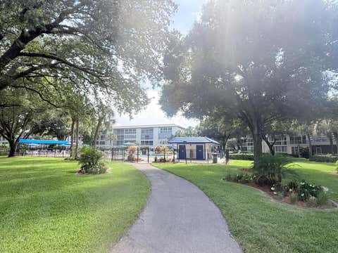 Tiny photo for 2301 Lucaya Lane #D3, Coconut Creek, FL 33066 (MLS # B26045278)