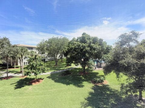 Tiny photo for 2301 Lucaya Lane #D3, Coconut Creek, FL 33066 (MLS # B26045278)