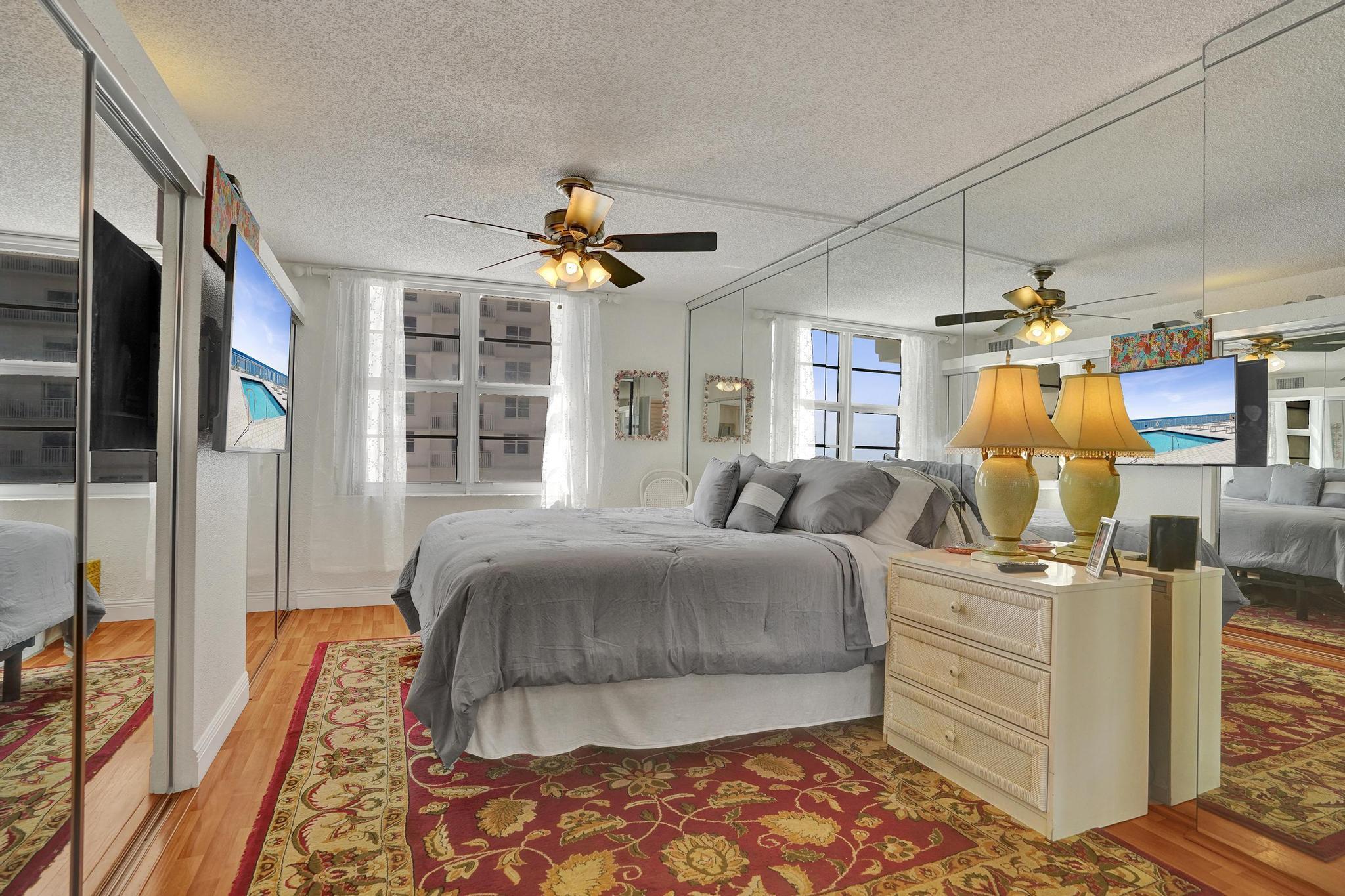 Ambassadors 01 Condo Sout - Residential