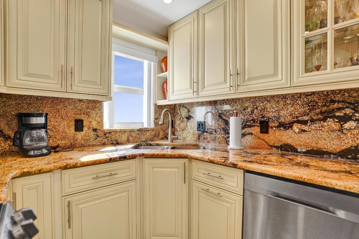 45 OCEAN CONDO - Residential