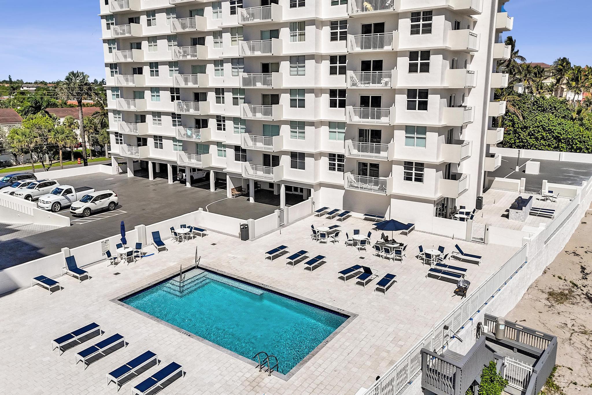 Ambassadors 01 Condo Sout - Residential