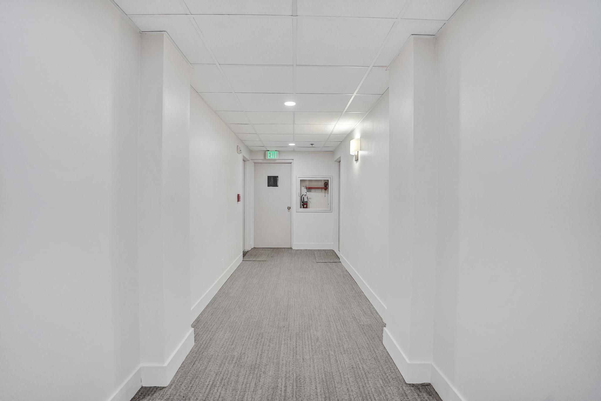 Ambassadors 01 Condo Sout - Residential