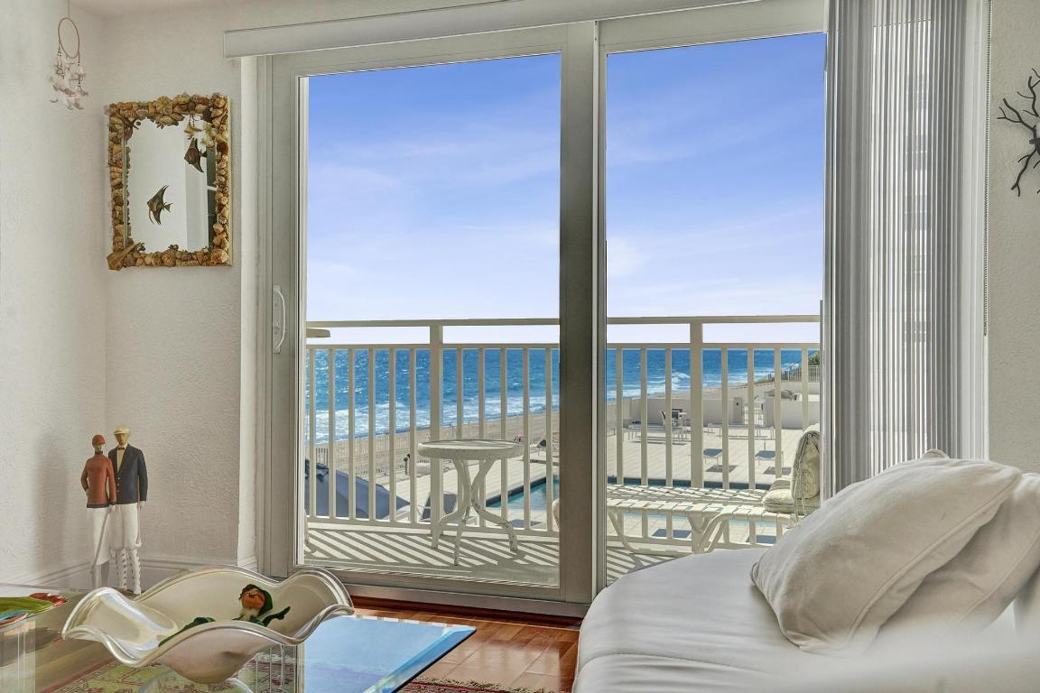 45 OCEAN CONDO - Residential