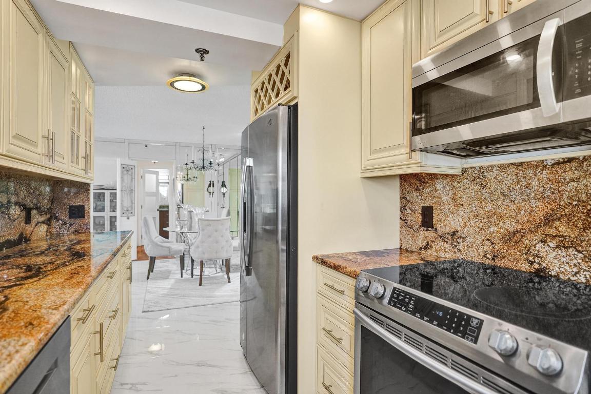 45 OCEAN CONDO - Residential