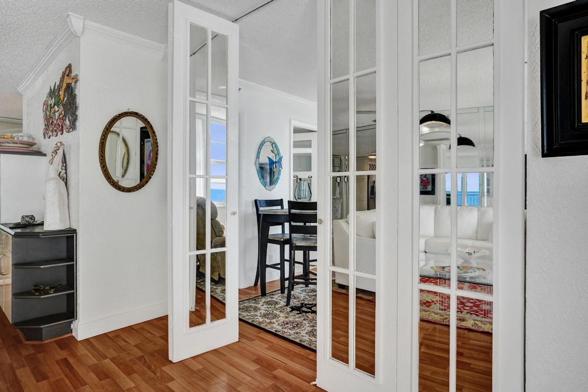 45 OCEAN CONDO - Residential