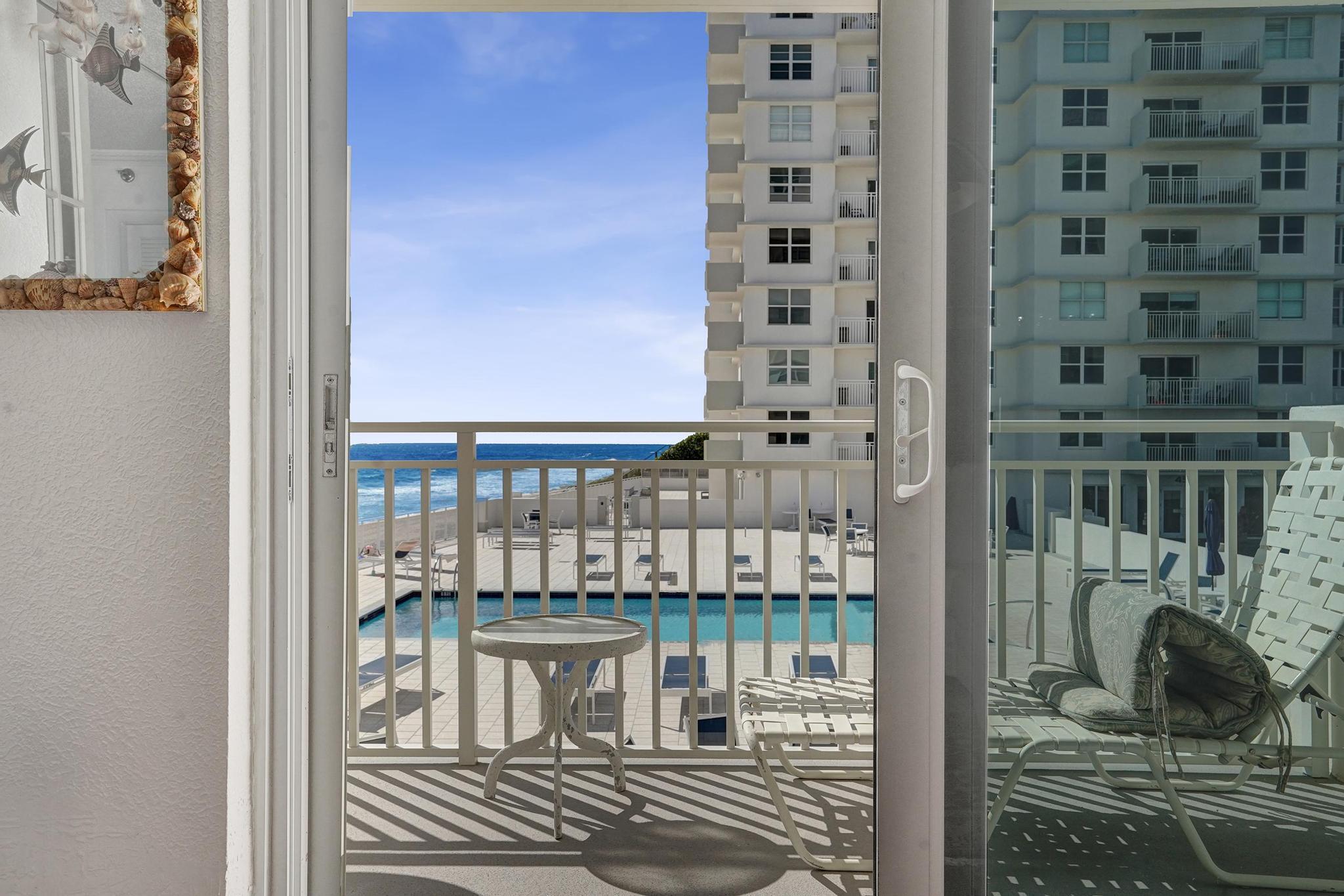 Ambassadors 01 Condo Sout - Residential