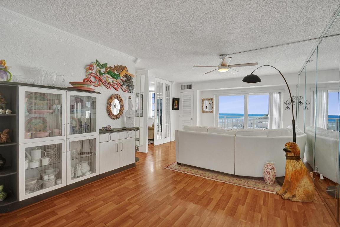 45 OCEAN CONDO - Residential