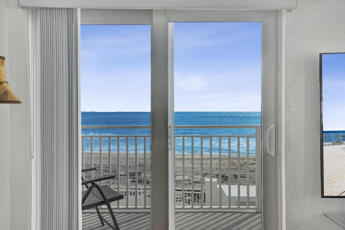 45 OCEAN CONDO - Residential