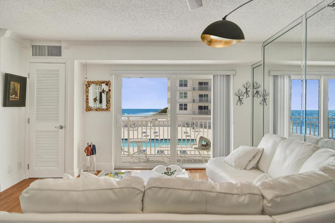 45 OCEAN CONDO - Residential