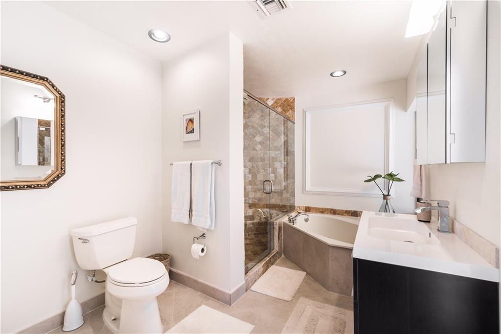 CORAL SPRINGS LAKES - Residential Lease