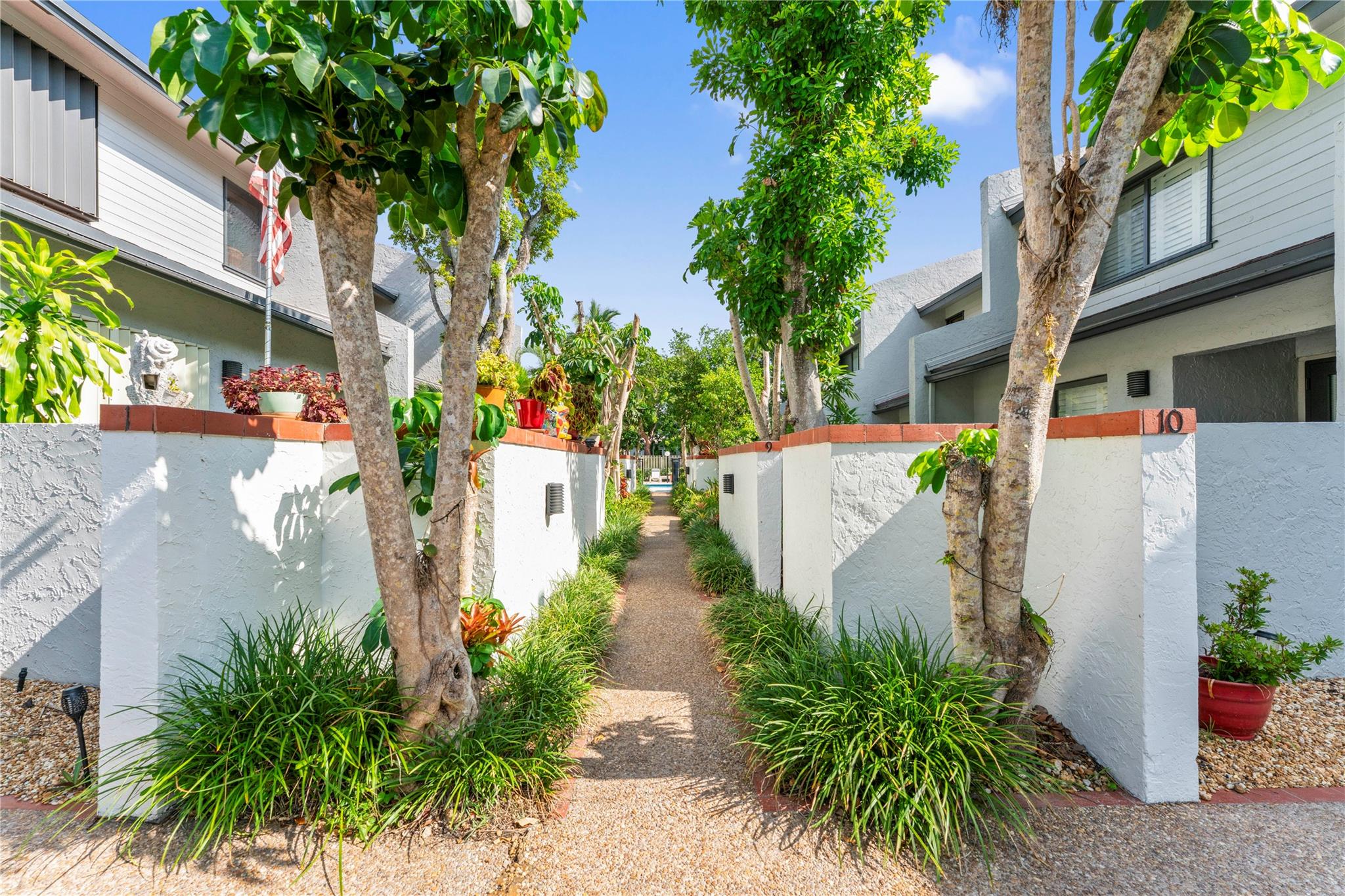 Charming 2 bed / 2.5 bath townhouse in one of Fort Lauderdale’s most sought-after locations! This boutique community offers a newly renovated pool and tranquil garden setting. Inside, the home was just freshly painted and features a kitchen with brand-new appliances, wet bar, and in-unit washer/dryer. The dining room offers flexibility and can also be used as a den or office. Upstairs has brand-new flooring, and both bedrooms include ensuite bathrooms, with the master opening to a covered balcony. Enjoy both a front patio and a private back patio—currently being renovated for even more outdoor enjoyment. Prime location east of Federal Hwy—just minutes to the beach, downtown, restaurants, shopping, airport, and major highways. Tenants required to use RentSpree application for $49.99