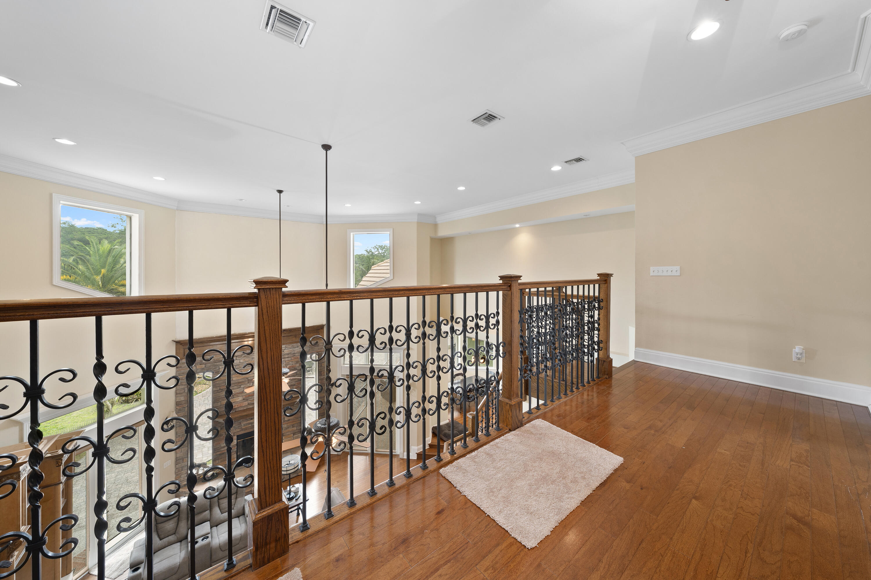HICKS ESTATES - Residential