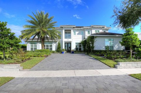 Photo of 2169 Driftwood Circle, Palm Beach Gardens, FL 33410 (MLS # R11138199)