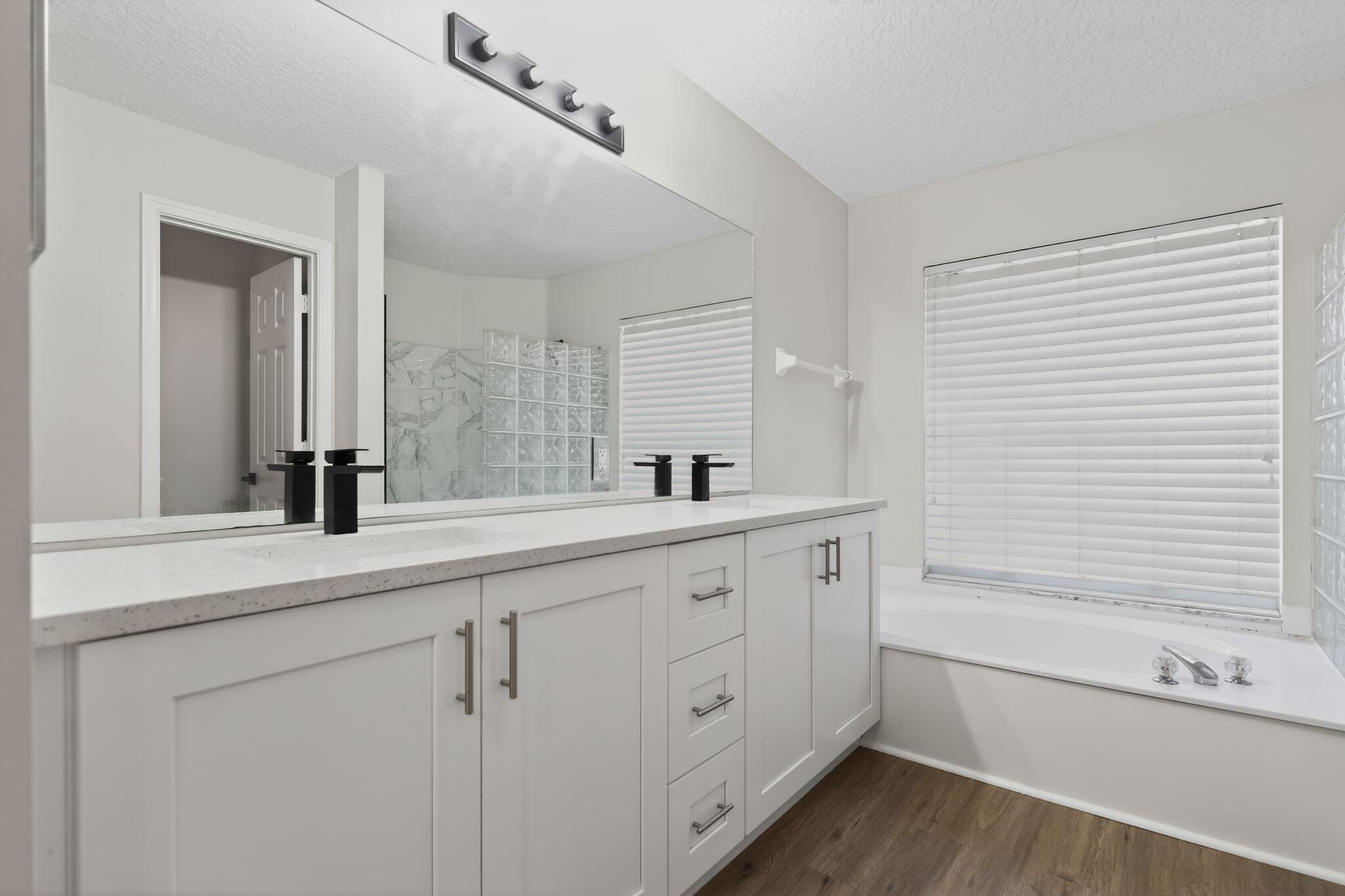 WOODBINE PAR C - Residential