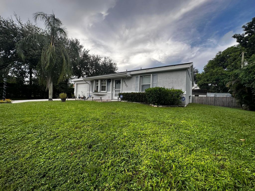 Photo of 9239 Bouquet Road, Lake Worth, FL 33467 (MLS # R11026329)