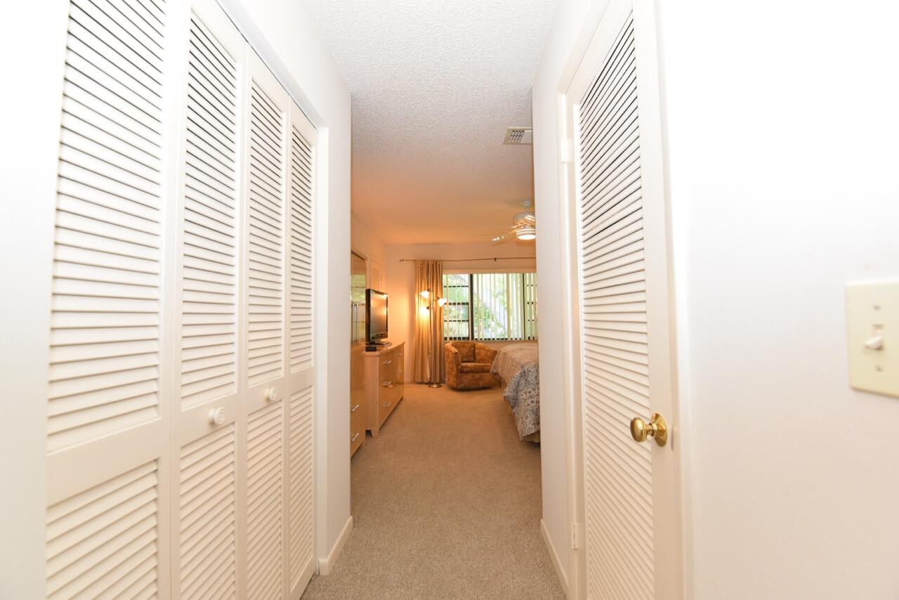 STRATFORD AT HUNTERS RUN CONDO - Residential