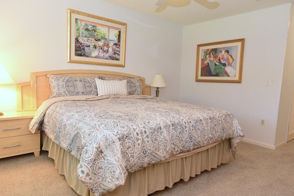 STRATFORD AT HUNTERS RUN CONDO - Residential