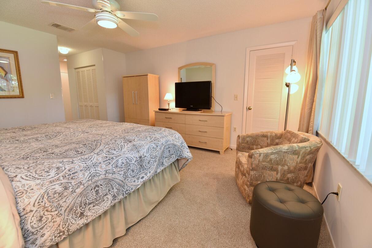 STRATFORD AT HUNTERS RUN CONDO - Residential