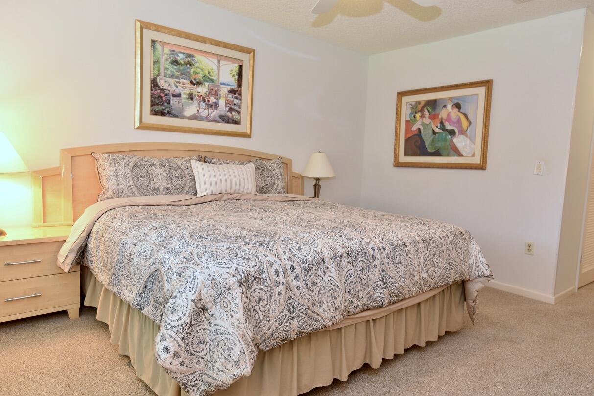 STRATFORD AT HUNTERS RUN CONDO - Residential