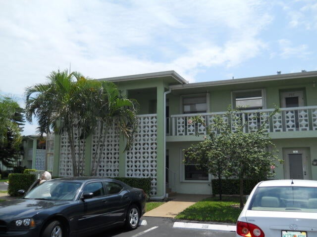 1720 NW 19th Terrace