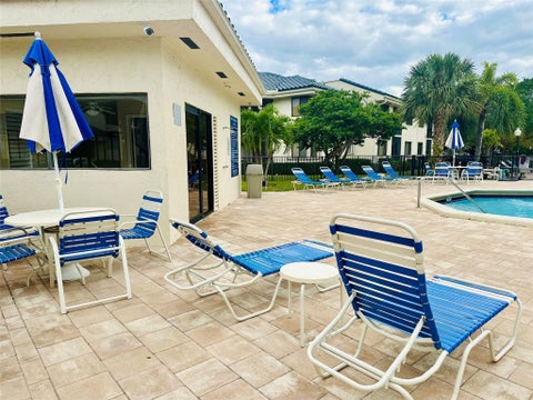 Tiny photo for 8142 NW 17th Manor, Plantation, FL 33322 (MLS # B26065998)