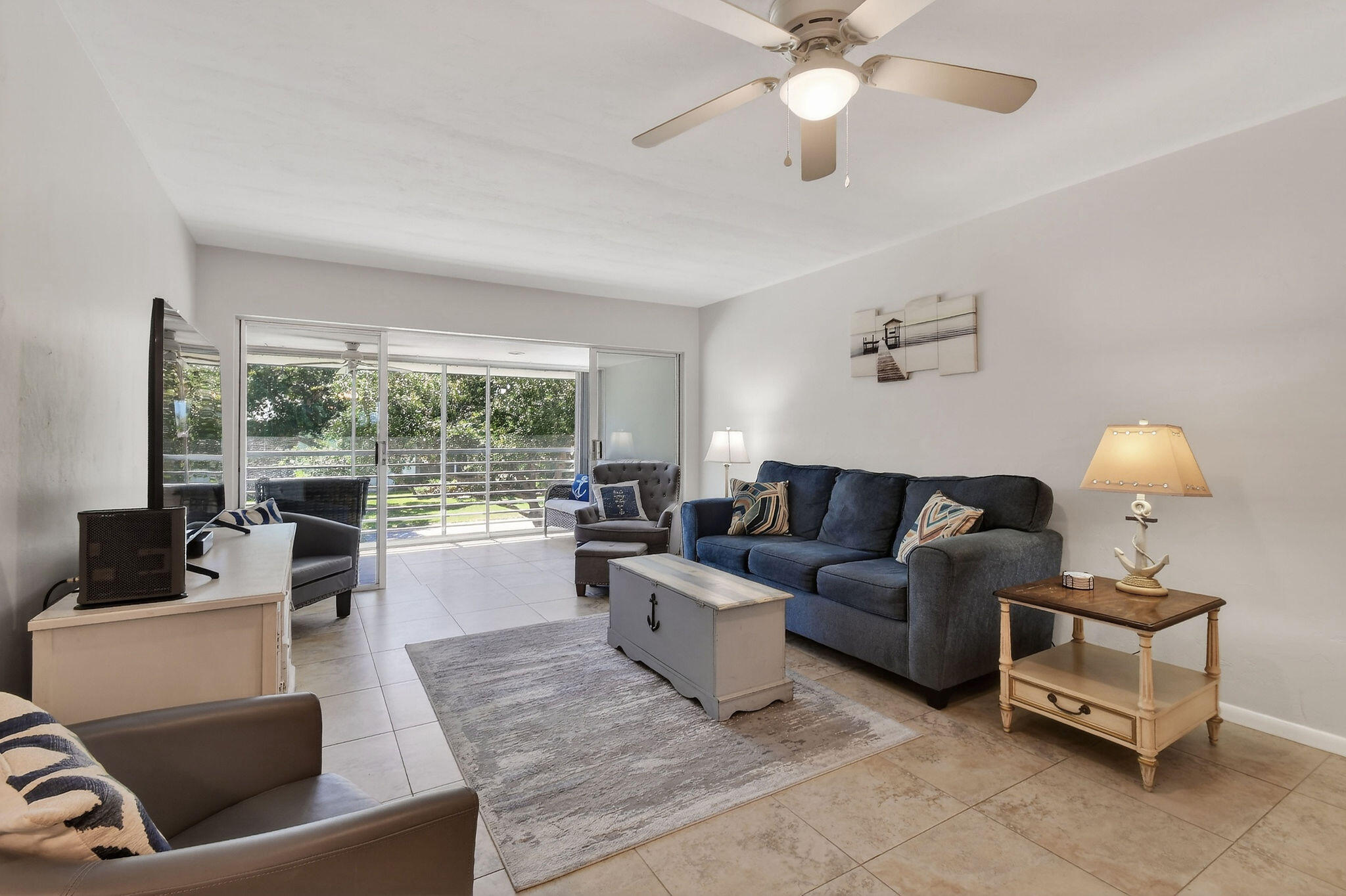 9 Garden Street 204j