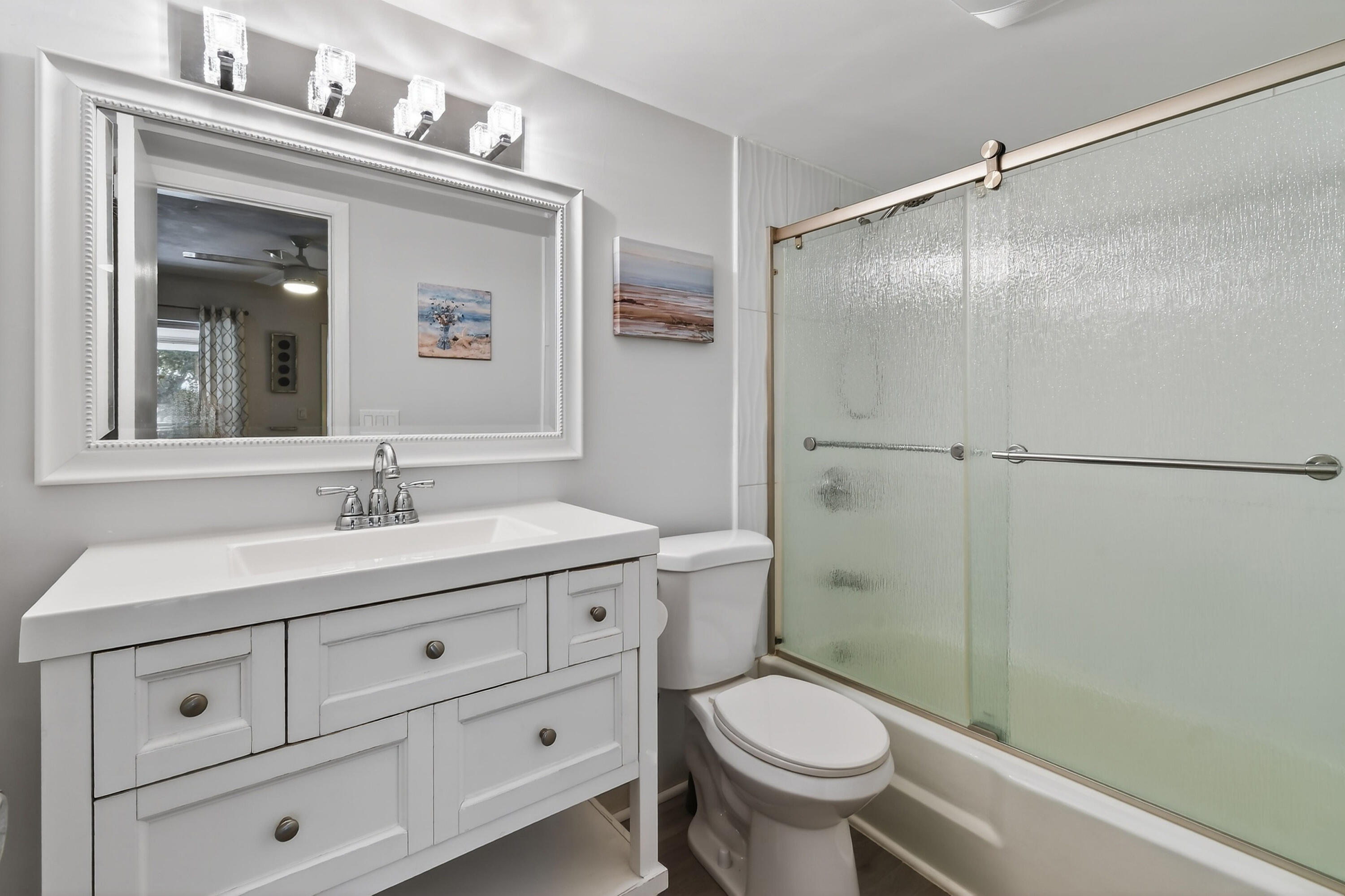 TEQUESTA GARDEN CONDO 4 - Residential