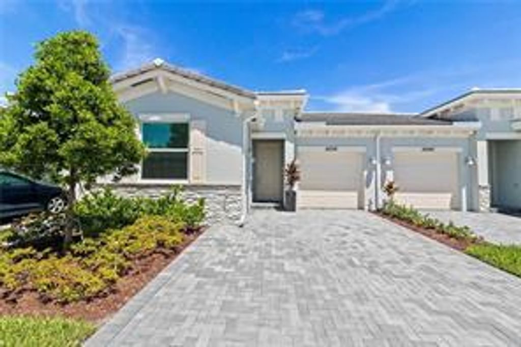 Photo of 14534 Highland Center Way, Delray Beach, FL 33446 (MLS # B26013487)