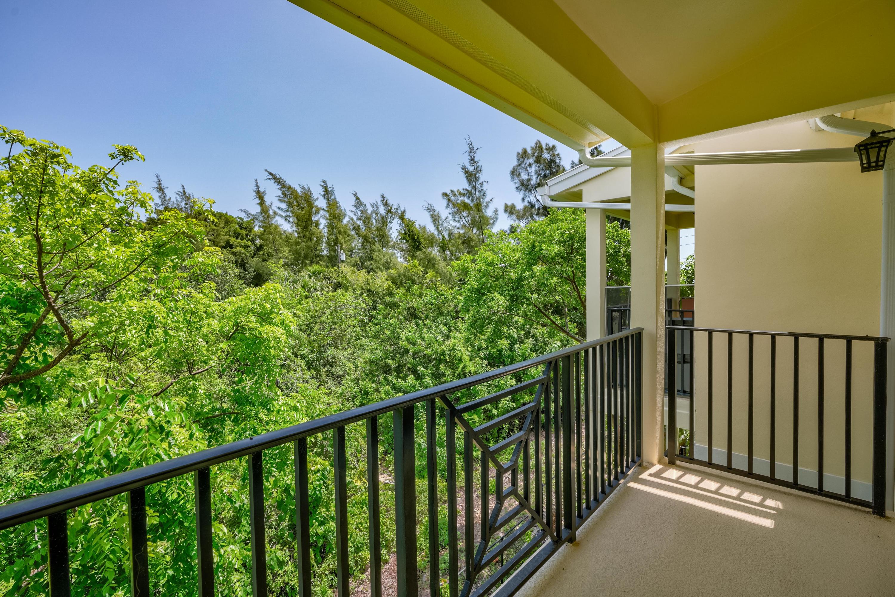 JUNO DUNES - Residential Lease