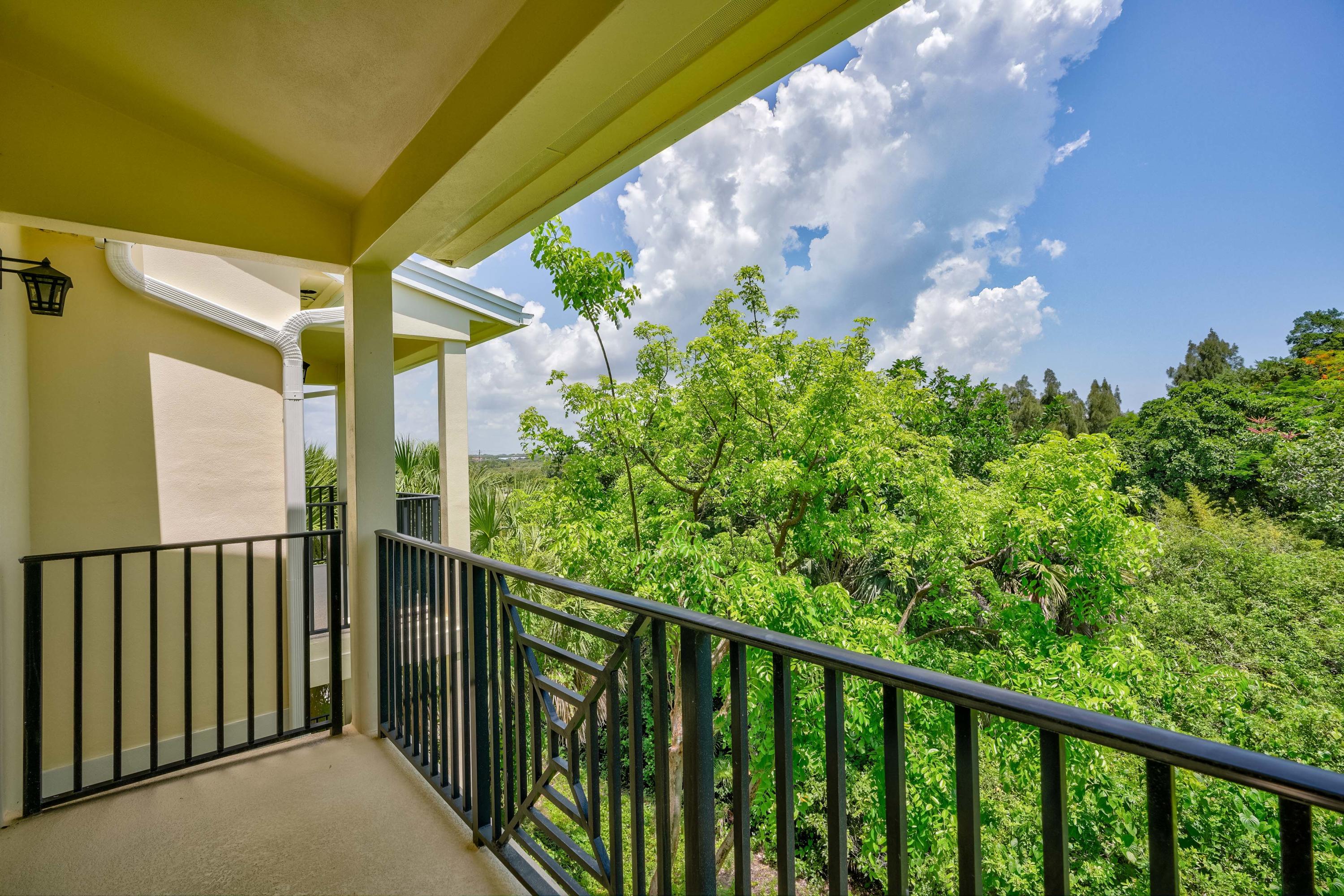 JUNO DUNES - Residential Lease