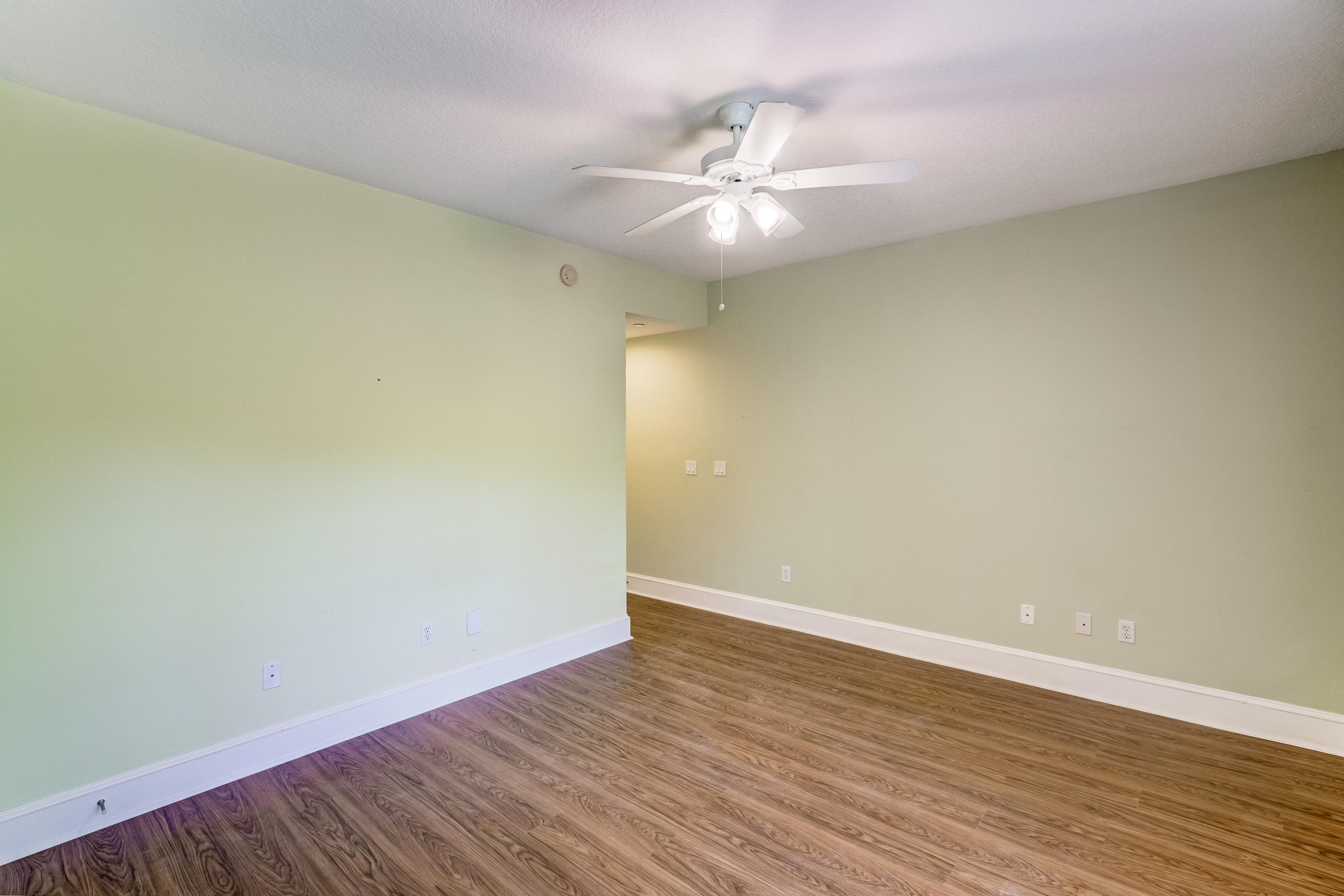 JUNO DUNES - Residential Lease