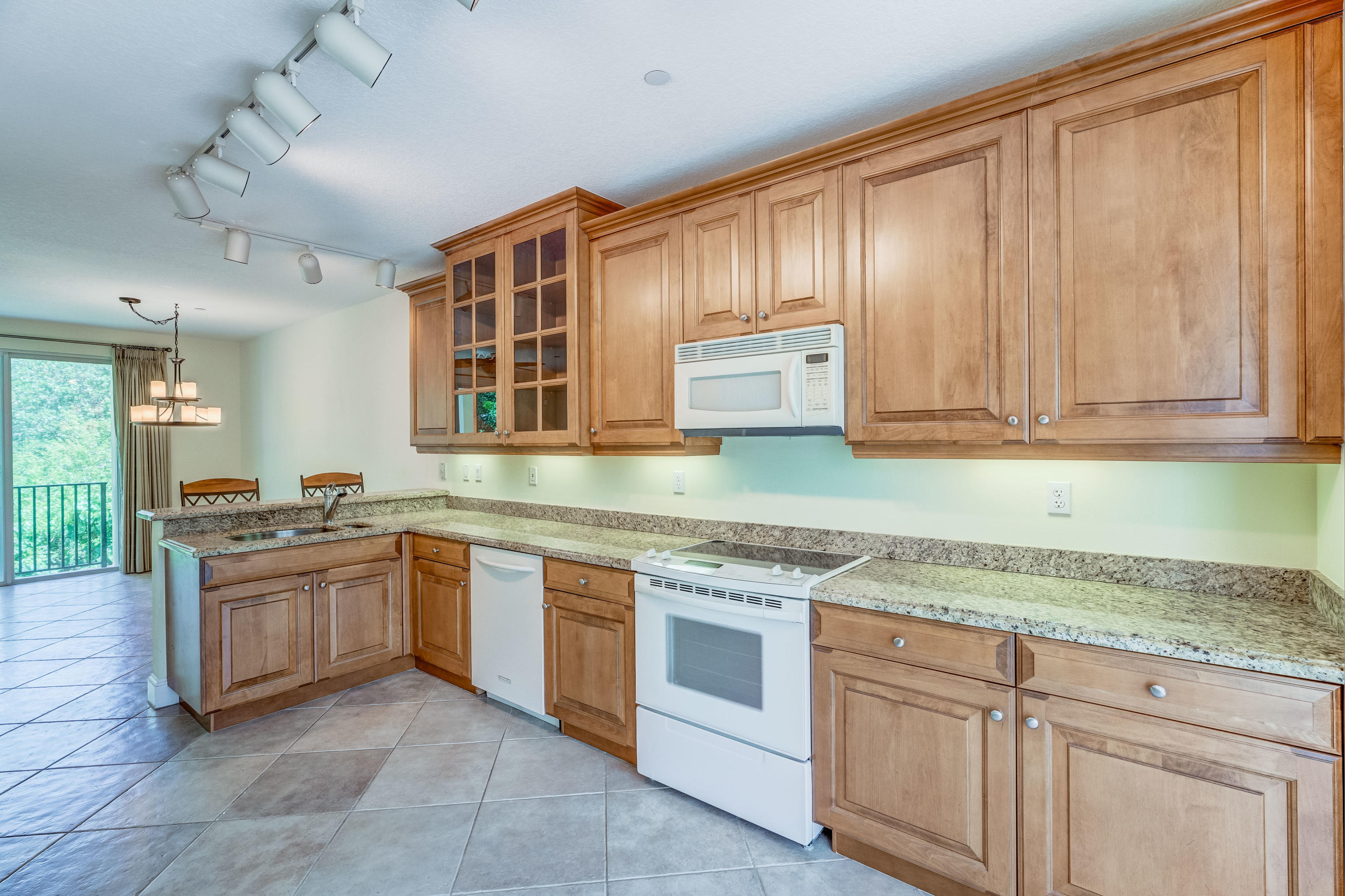 JUNO DUNES - Residential Lease